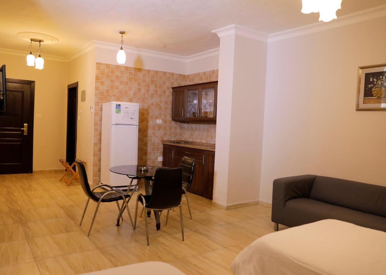 Abu Alsoud Hotel Амман Экстерьер фото